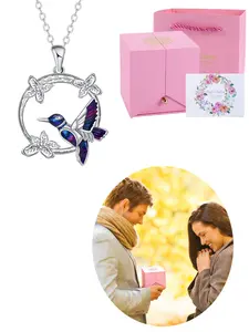 Musei Women's Necklace, Hummingbird Pendant Necklace, Comes with Rose Gift Box, Essential for Holiday Gifting