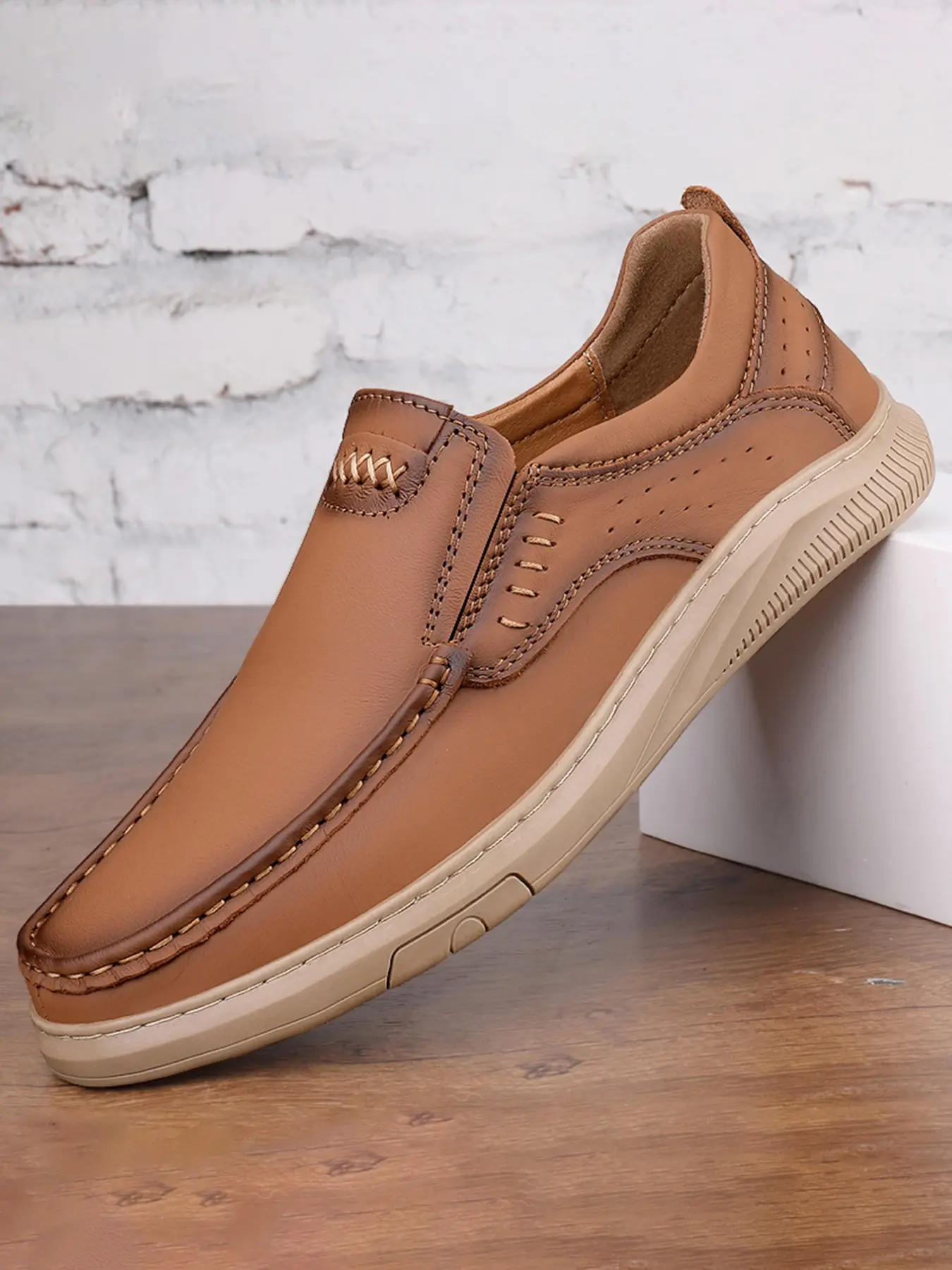 Men's Fashion Flat Loafers, Lightweight Round Toe Loafers, Handmade Casual Shoes, Outdoor Sports Shoes, Business Casual Shoes, Large Size Men's Shoes, Classic Vintage Men's Shoes