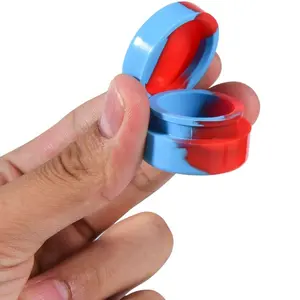 32pcs 5ML Food Grade Silicone Wax Containers, Oil Storage Jars, Waterproof, Leak-Proof, Portable, Easily Cleanable, Fits Pockets or Bags,Containers For Smoking Pipes Jar Storage Box