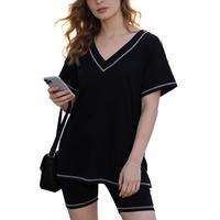 Black-Contrast Stitch