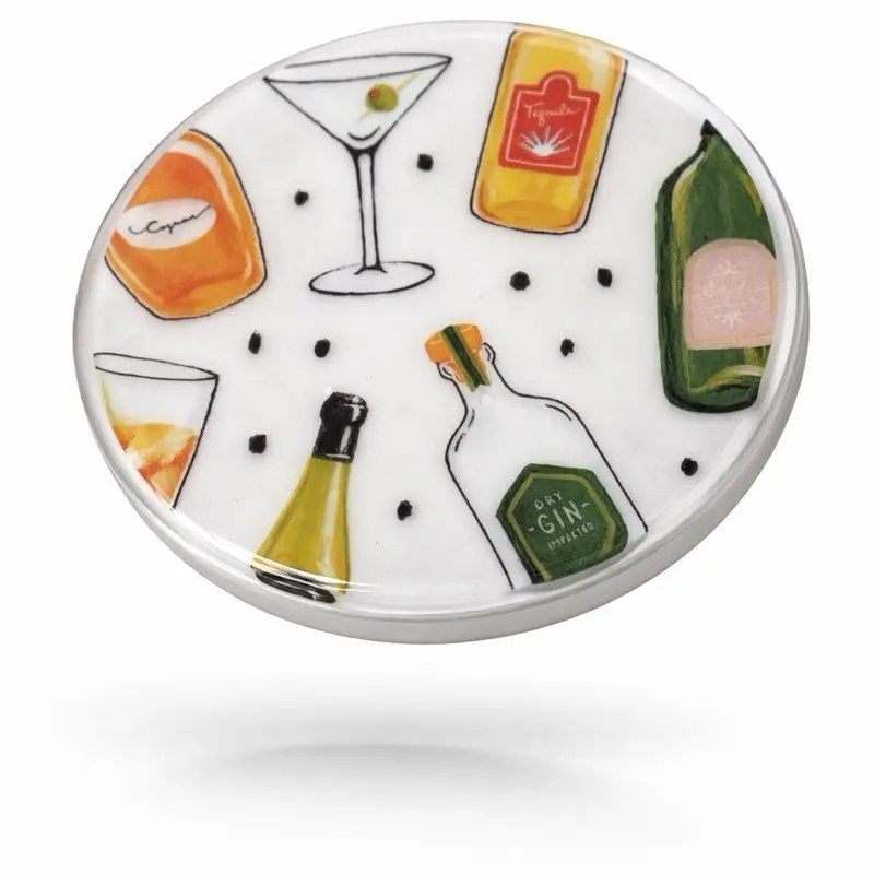 Cocktail Epoxy Resin Coasters - Elegant Design with Alcohol Bottles and Glasses - Perfect for Drinks and Parties