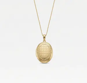 The Oval Vintage Photo Locket