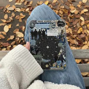 Romantasy Kindle Insert for Clear Case – Aesthetic Book Lover Decor | Cozy Reading Accessory