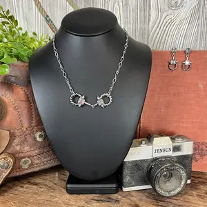 Western Rope Horse Bit Necklace Set – Iridescent