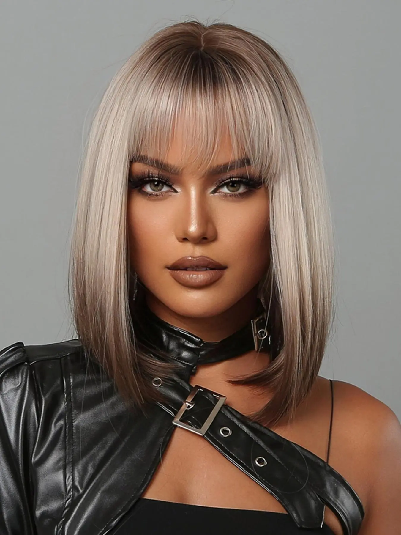 1 Piece Two Tone Ombre Synthetic Short Highlight Bob Style Wig with Bangs, Synthetic Fiber Wigs, Fashionable Straight Hair Cut