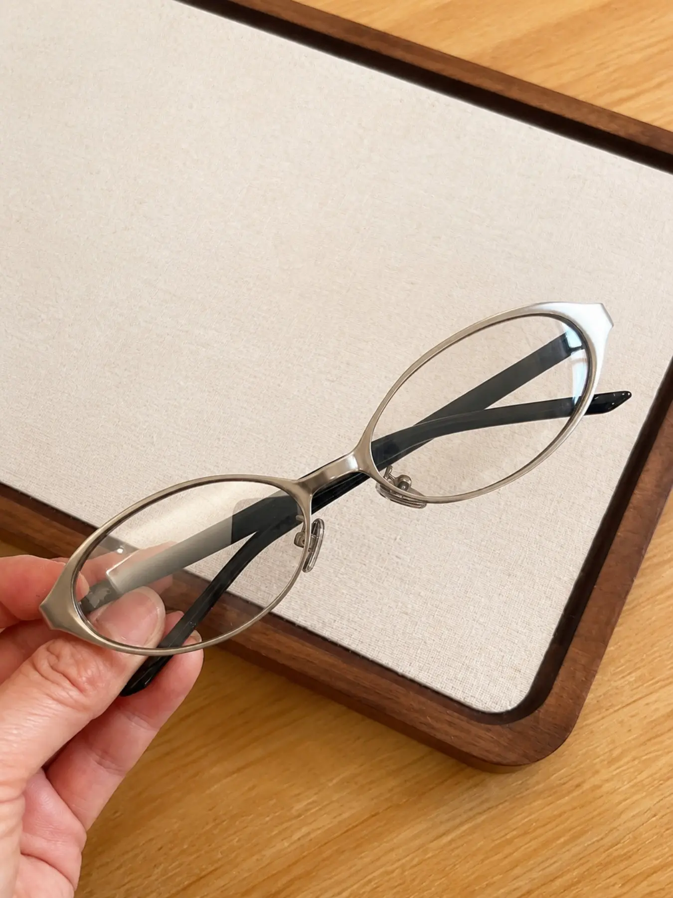 Future-Style Retro Cat Eye Oval Frame Decorative Mirror, UV Protection Fashionable Elegant Stylish Sunglasses for Women