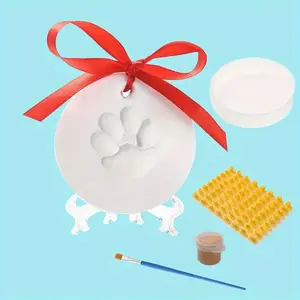 DIY Cat Dog Paw Print Clay Memorial Set, Christmas Decoration Handmade DIY Ornament, Small Decorative Figurine for Pet Lovers, DIY Kit