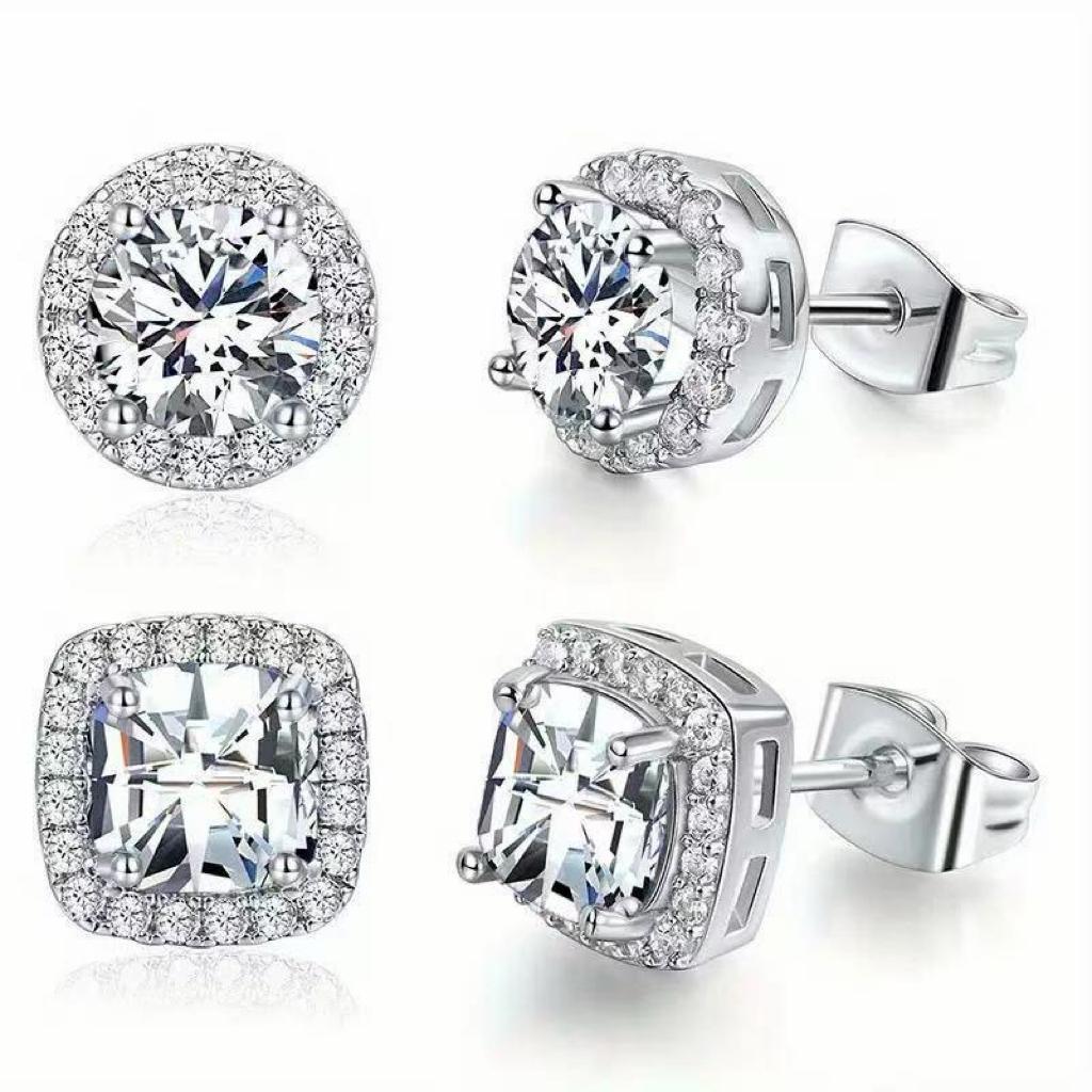 Two pairs, four earrings set