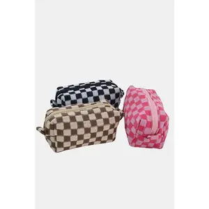 Checkered Pattern Knitted Cosmetic Pouch - Stylish Zipper Closure for Cosmetic Storage, Small Bag Size, Imported