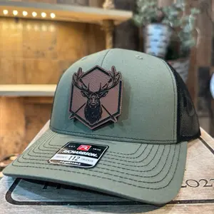 Elk hunting leatherette patch - Richardson 112
