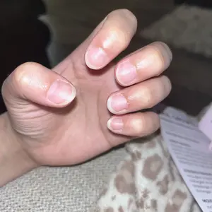 Product Review of Radiant Cosmetics Nail Growth Oil - 100% Organic, Moisturizing, Growth, Strengthening, and Brightening Formula with Vitamins and Fatty Acids for Overall Nail Health from s**a