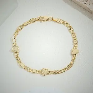 Women’s Heart-Shaped Bracelet – Romantic Daily Wear Jewelry Accessory