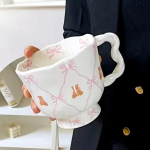 Aesthetic Viral Kawaii Creative Bear Pattern Footed Ceramic Coffee Mug, BPA Free Lead Free Cute High Foot Breakfast Cup, Funny Gift Mug Ideal Birthday Christmas Valentine's Day Gift for Friends Women Girls Bear Lovers