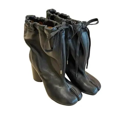 Women's Soft Leather Black Ankle Boots - Footwear for Women with Edgy Split-Toe, Adjustable Cuff, Ruched Drawstring Fit, Edgy Chic Style, Flexible Thick Block Comfortable Heels, Casual Statement Shoes