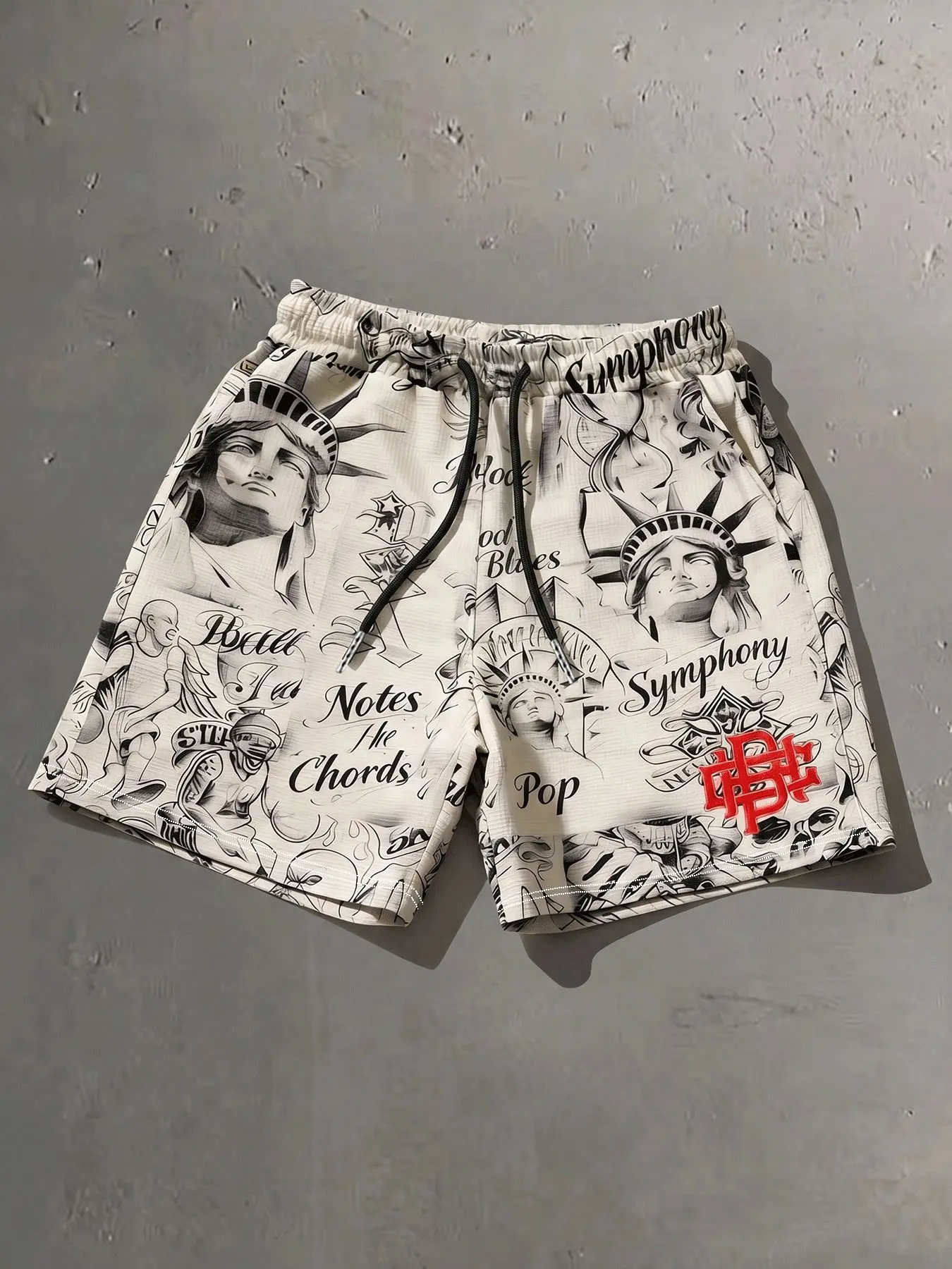 Men's Off‑White Statue Of Liberty Tattoo Print Mesh Shorts, Streetwear Sporty Elastic Waist Drawstring Summer Shorts, Vintage Urban Letter Graphic & Breathable Fabric, Versatile Athletic Casual Shorts for Men