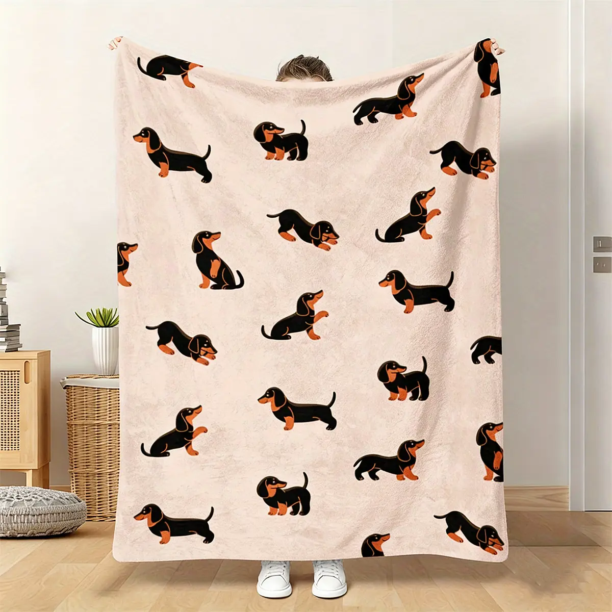 Dachshund Print Flannel Throw Blanket - Ultra-Soft Plush Weiner Dog Blanket, Cozy Warm Fleece for Couch Bed, Ideal Gift for Dachshund Lovers, All-Season Comfort, Dachshund Print Throws