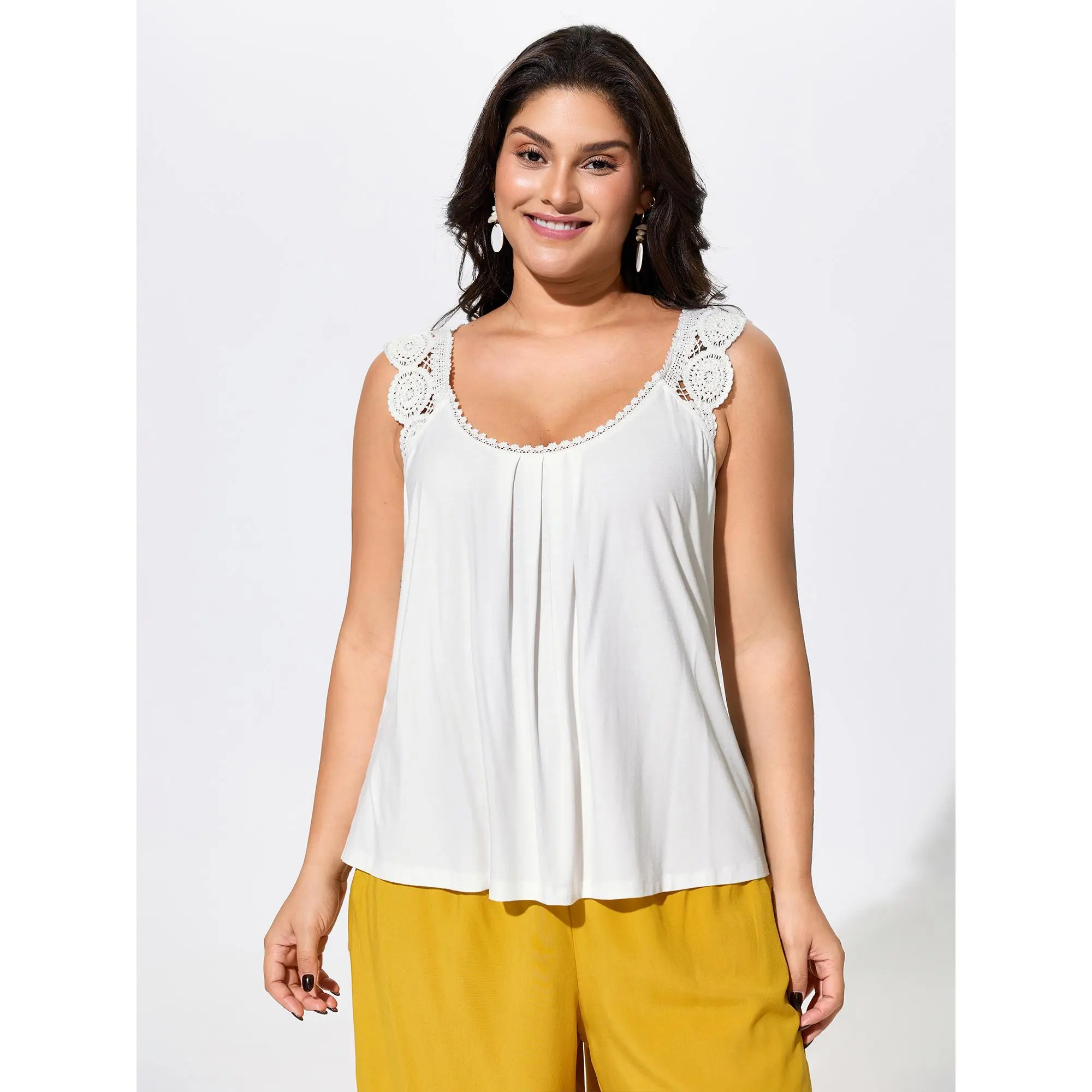 BloomChic Supersoft Floral Lace Straps Pleated Tank Top 【M-6XL】