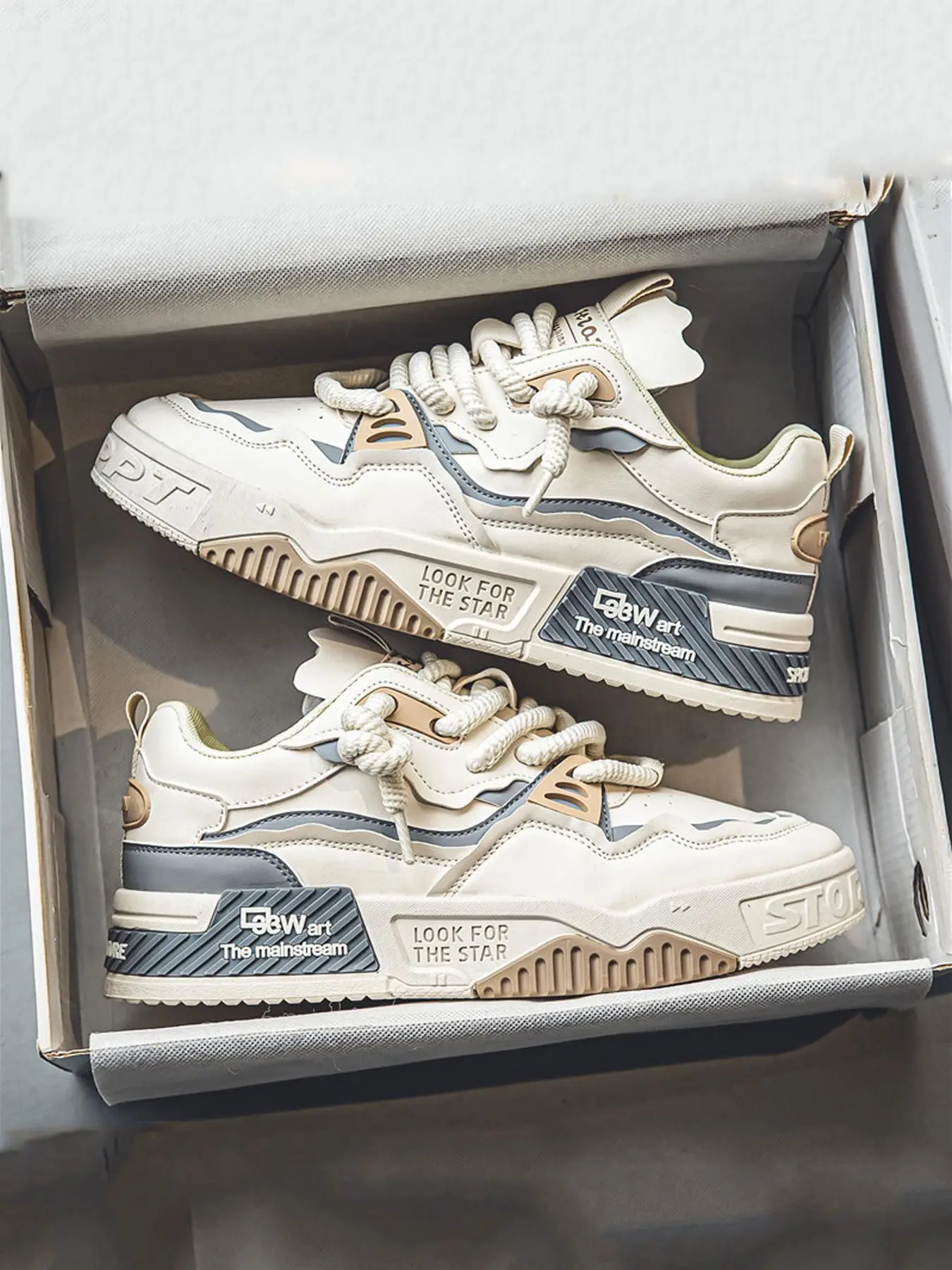 Men's Fashionable Letter Print Lace Up Low Top Sneakers, Casual Breathable Comfortable Sports Running Shoes, Male All-match Round Toe Shoes for Daily