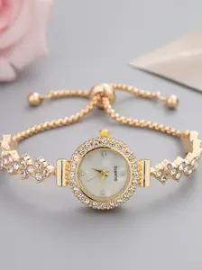 New Fashionable Ladies Bracelet Watch, Cute Round Dial with Crystal Rhinestones, Luxury Full Diamond Band, Alloy Quartz Watch Gift