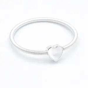 DIA White Gold Heart Charm Ring