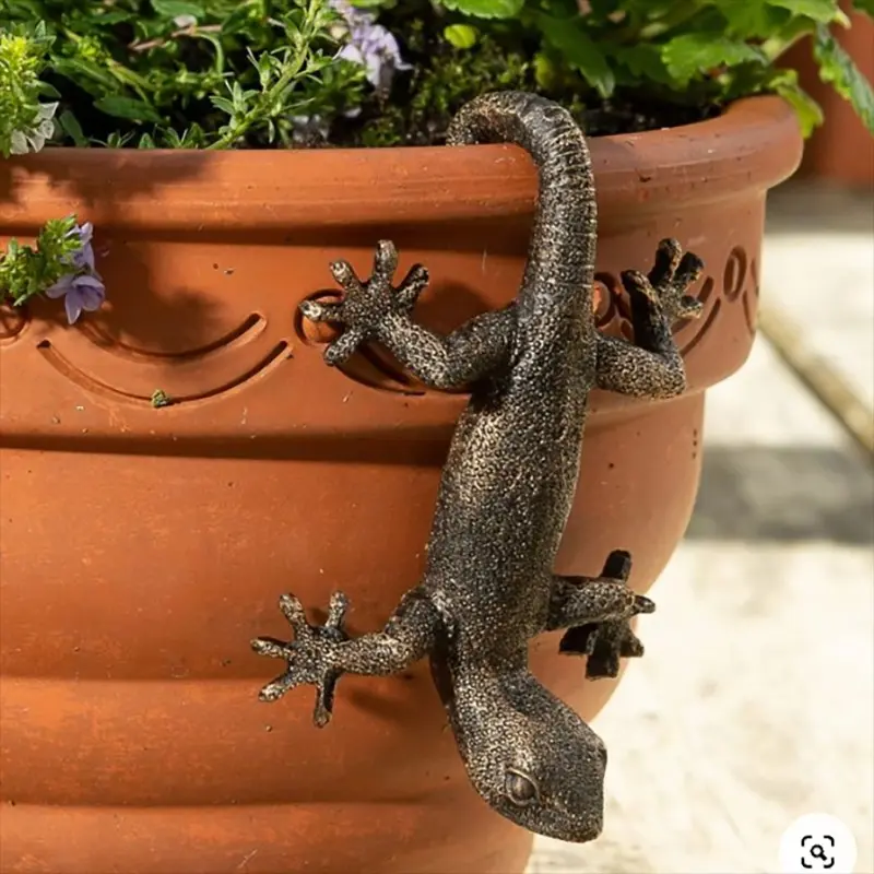 1pc Pot Buddies Handmade Gecko Figure Plant Pot Hanger, Garden Decorative Potted Partner Gecko, Resin Climbing Lizard Statue for Garden, Flower Pot Suspension Decorative Suspension Garden Ornaments, Garden Accessories, Garden Sculptures Statues