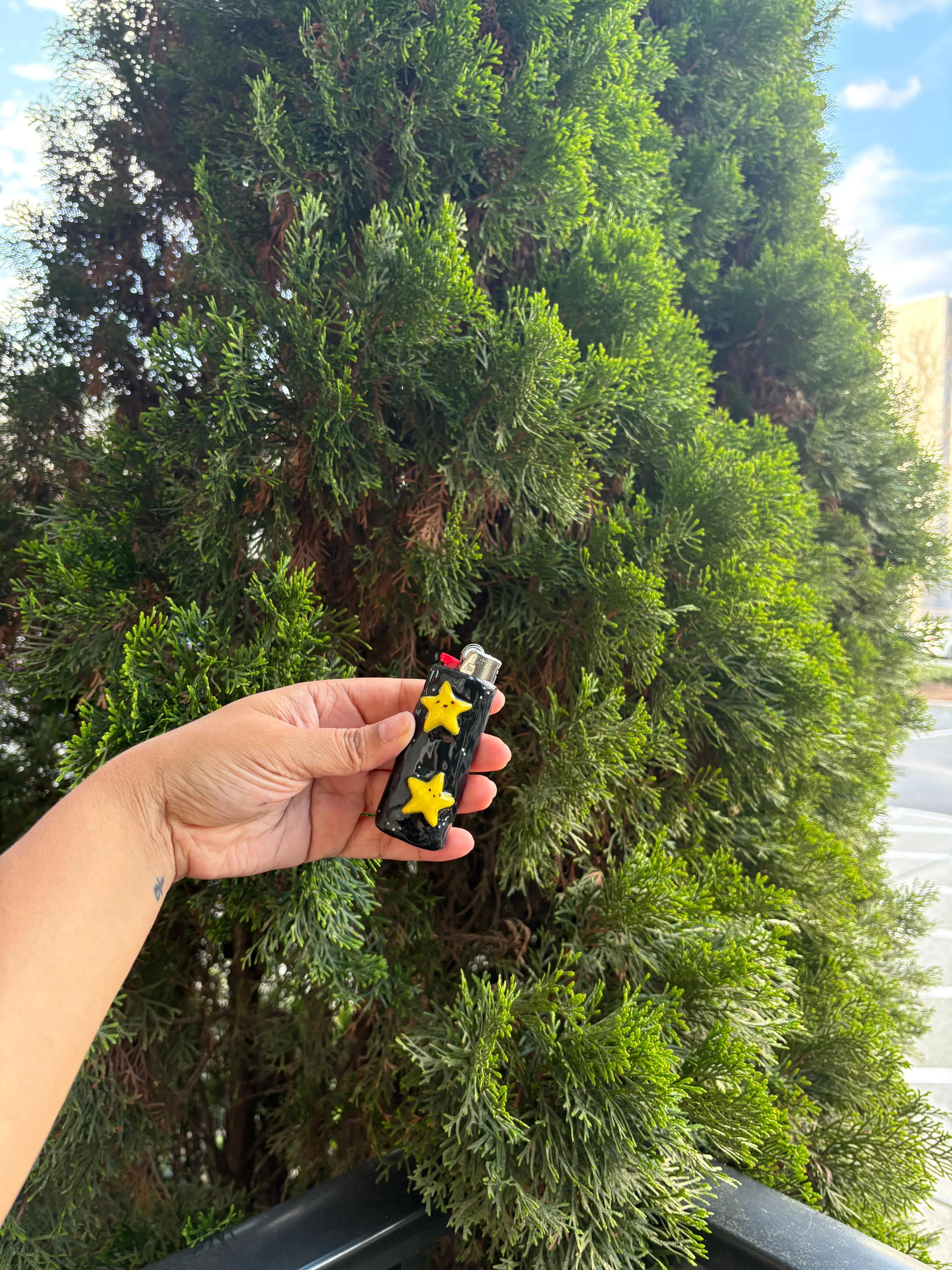 Happy Stars ⭐😊 – Handmade Resin Lighter Happy Stars ⭐😊 – Handmade Resin Lighter