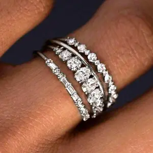 4pcs Golden Stackable Ring Set for Women – Minimalist Thumb, Statement, Promise & Wedding Bands, Everyday Jewelry For Teen Girls, Gifts For Her on Valentine's Day, Gifts For Mom