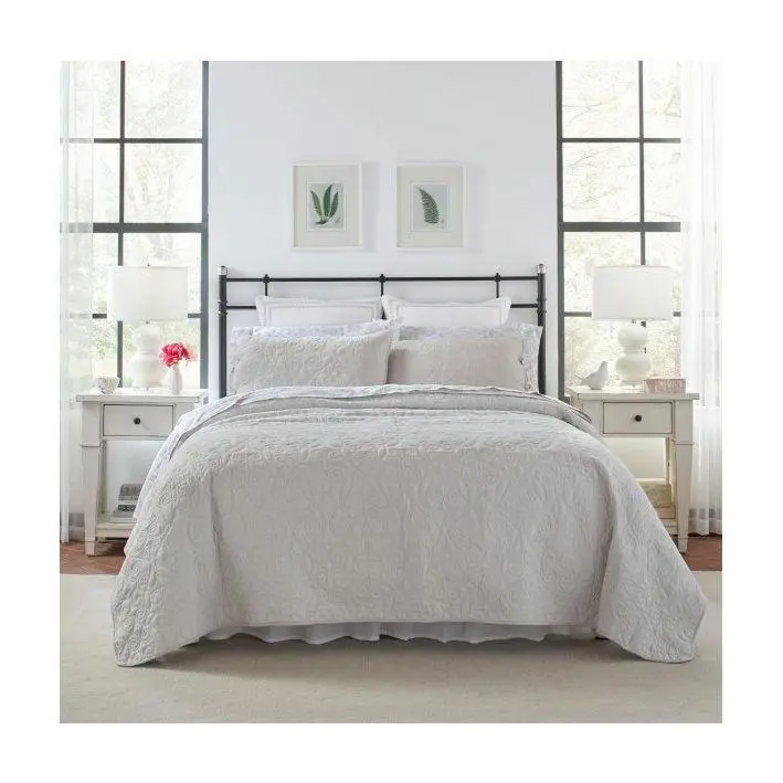 Laura Ashley Felicity Grey Full Queen Quilt-Sham Set