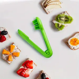 Grape Cutter, Tomato Cherry Strawberry Cutter, Green Multifunctional Vegetable and Fruit Cutter, No Blade, Creative Kids Supplies, Kitchen Fruit Utensil, Kitchen Gadget, Vegetable Slicer