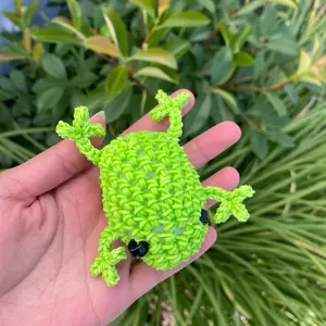 Handmade Crochet Frog Crafted with Rubber Bands Unique Design for Creative Enthusiasts Not Suitable for Children Under Three