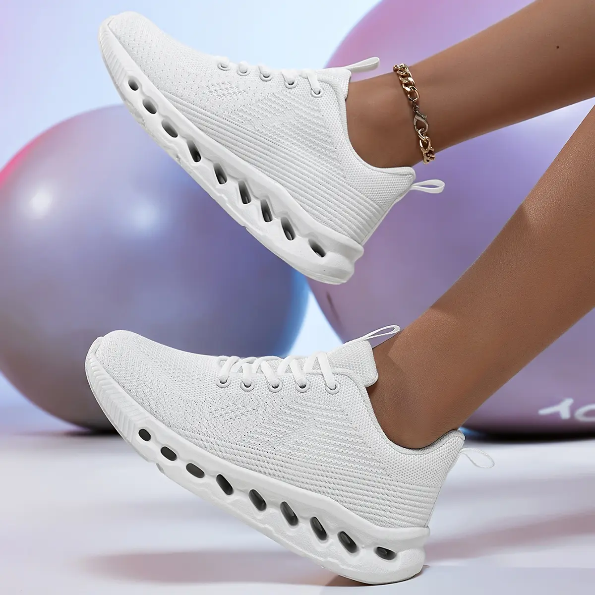 Women's Sporty Chic White Sneakers with Circular Cut-Out Design, Lightweight Casual Shoes for Outdoor Walking, Ideal Gift, Feminine Style Casual Trainers