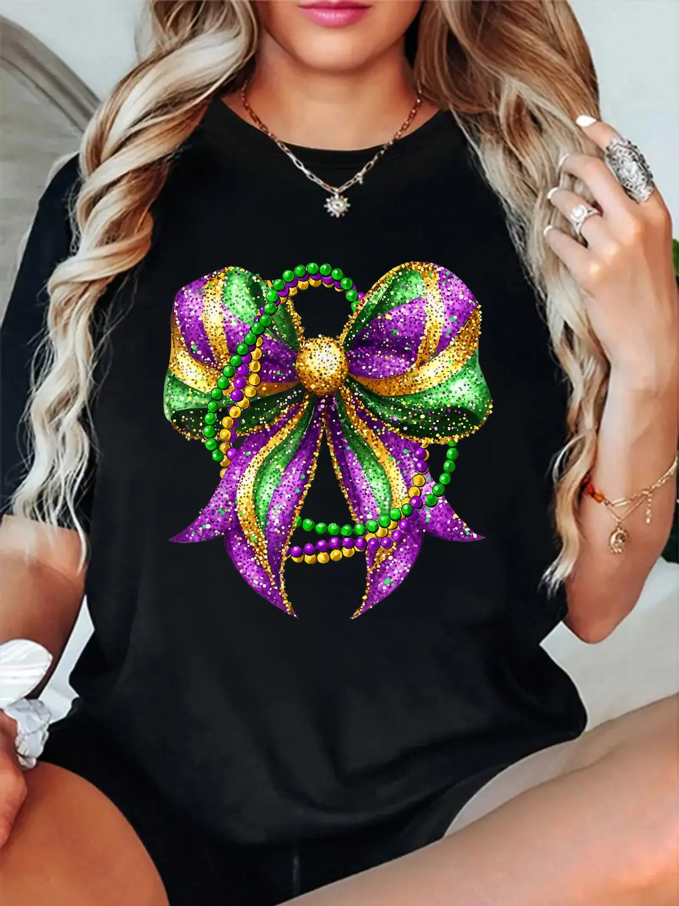 Women's Vintage Coquette T-Shirt with Mardi Gras Fleur De Lis Graphic, 100% Cotton Short Sleeve Tee, Distressed Look Round Neck Streetwear Top, Tshirt, Casual Fit