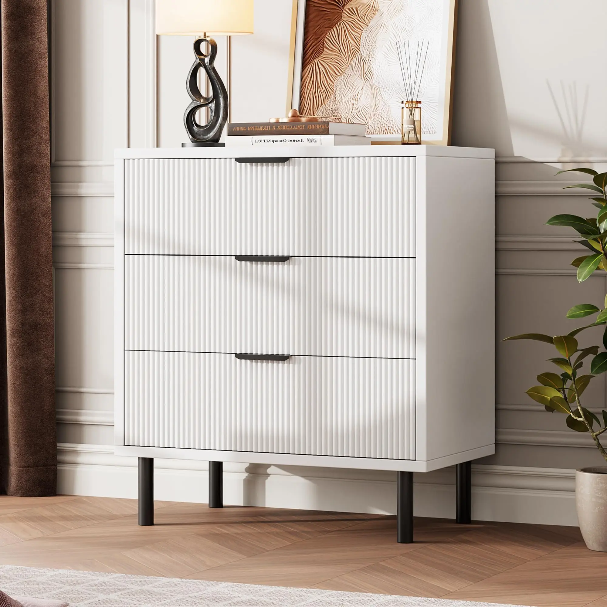Garvee - Cómoda estriada con 3 cajones, organizador de clóset de 29.9 pulgadas de alto con dispositivo antiinclinación, cómoda de madera con almacenamiento y patas de metal para recámara, entrada