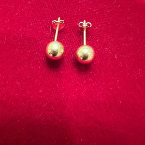 18k Saudi Gold Ball Stud Earrings