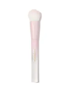 Color Bloom Liquid Blush Brush - Oval Design for Versatile Blush Application with Color Bloom Effect