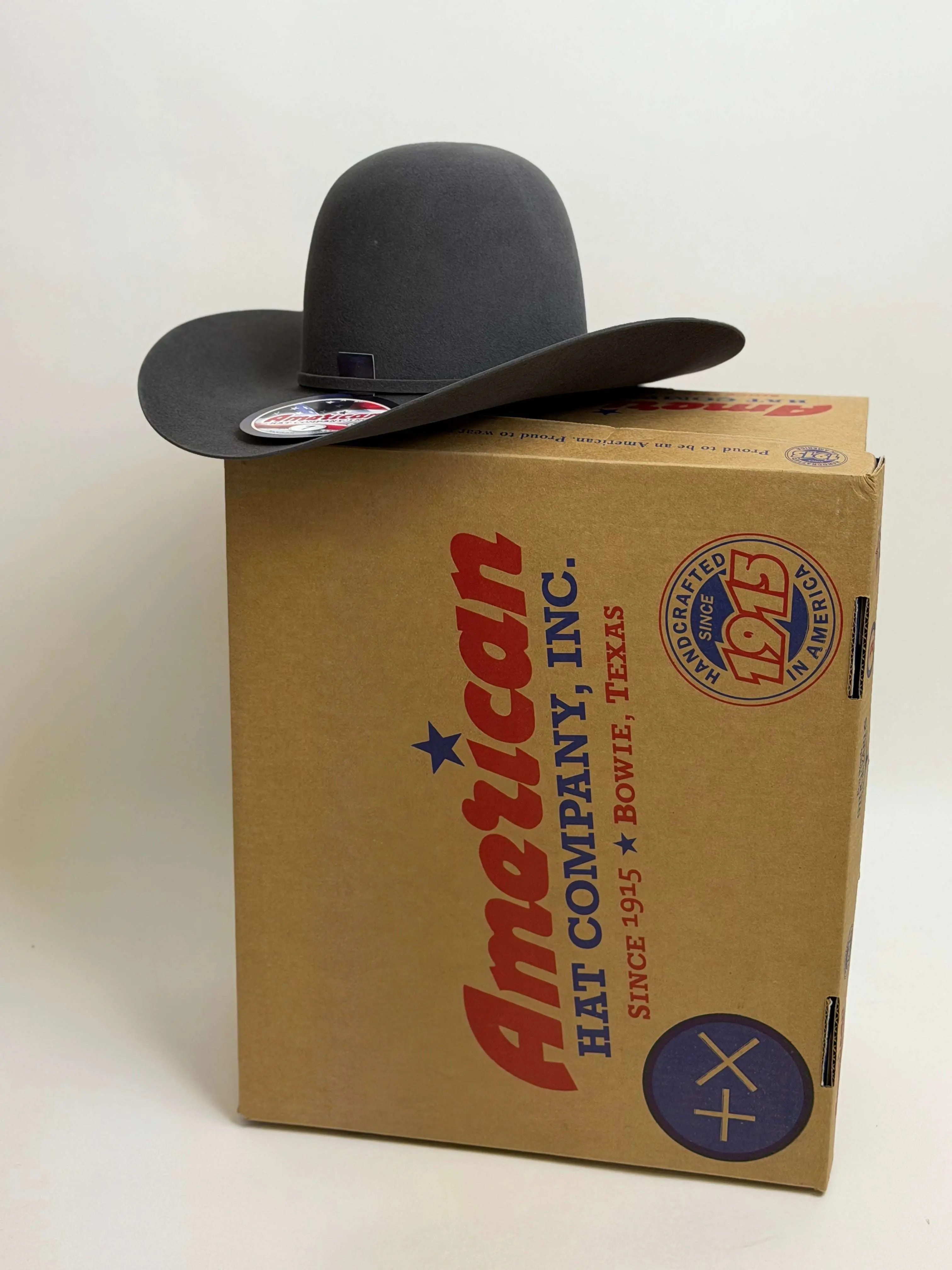 Unisex 10X Quality American Felt Cowboy Hat, Pecan Color, 4.5-in Brim (personalize the hat), Elegant Open Crown, Luxury Casual Fashion Accessory, Customizable for Style Expression, 4 1/2 Brim