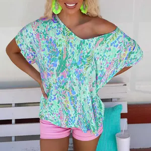Green Loose Painted Floral One Shoulder Tee for Women, Casual Oversized Short Sleeve Top with Vibrant Abstract Print for Daily Streetwear, Spring Summer & Vacation Outings