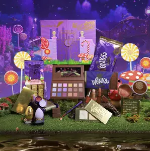 Willy Wonka x Glamlite Makeup Set Willy Wonka x Glamlite Makeup Set