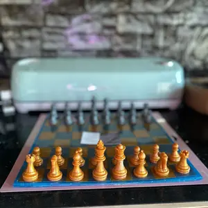 Custom-made Resin Chess Set - Perfect for Board Game Enthusiasts