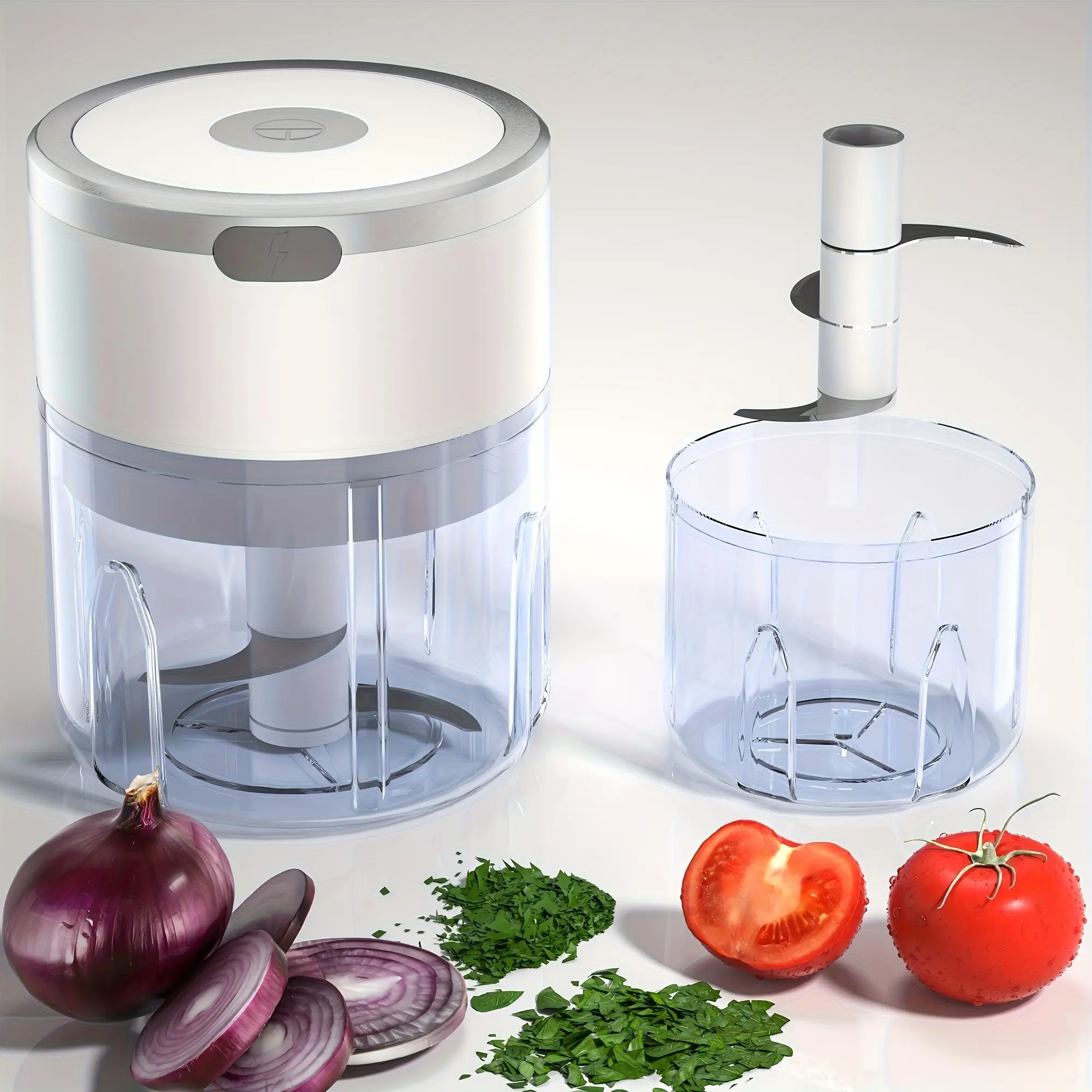 Electric Garlic Chopper, USB Rechargeable Mini Chopper, Powerful Small Food Processor, Kitchen Vegetable Chopper, Multifunctional Food Chopper, Wireless Food Chopper for Ginger, Chili, Fruit, Meat, etc, USB Garlic Mincer（250ML）