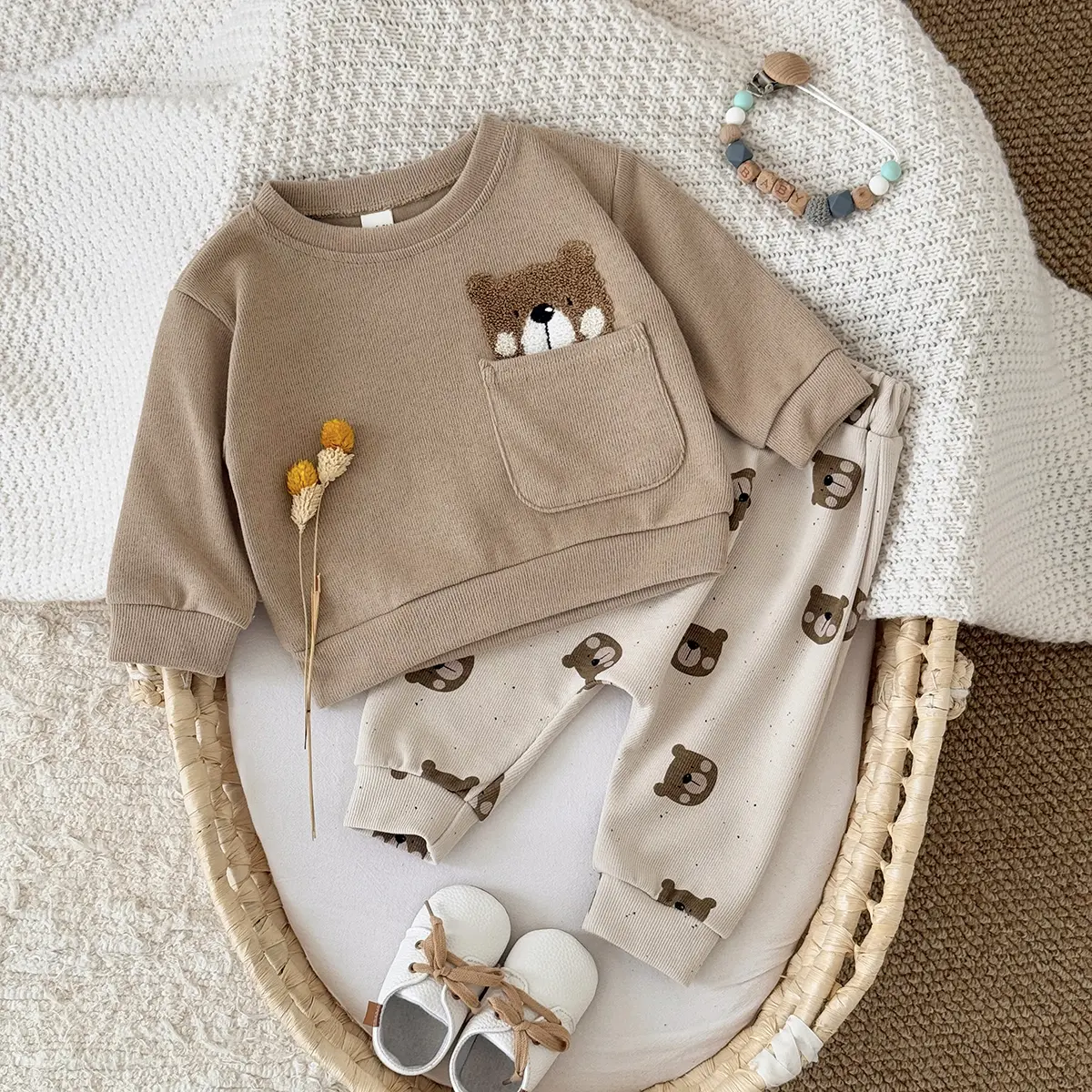 Infant Baby Clothes Set, 2-Piece Casual Spring Outfit with Brown Bear Print Crew Neck Sweatshirt and Loose Pants for Boys & Girls, Outfits, Animals