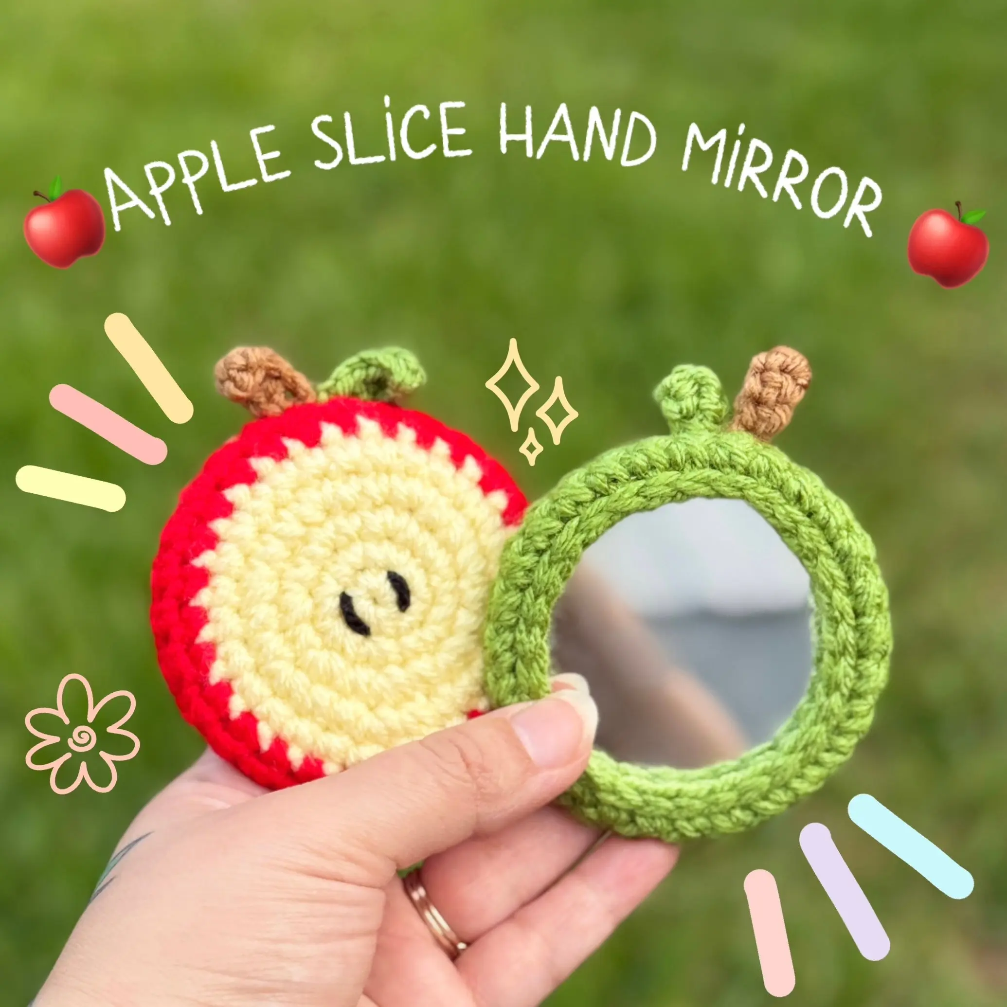 Apple Slice Handheld Mirror, Travel Size Makeup Mirror for Beauty & Personal Care Use