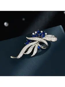 New-style luxurious and high-class bowknot flower brooch. It's a niche and light-luxury piece with micro-set zircon all over. A fashionable and versatile pin. Fashion Accessory Jewelry Jewellery