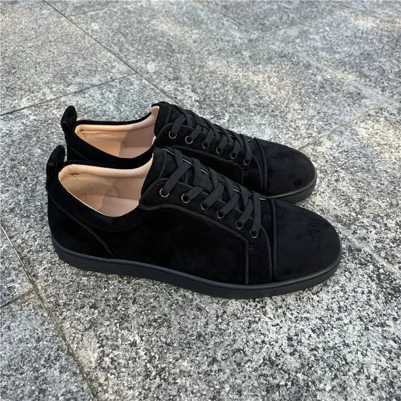 5 black suede edging