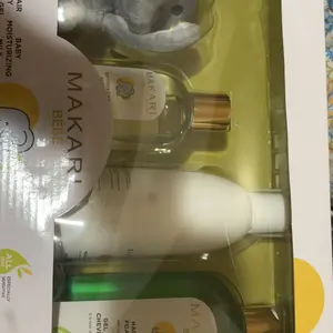 Baby Set With Oil & Foaming Gel & Milk 500ml