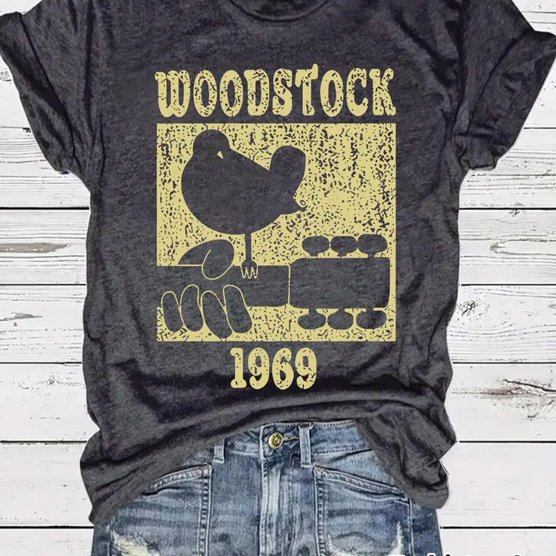 Women's Woodstock 1969 Print Round Neck Crewneck Graphic Tee Top, Vintage Trendy Casual Short Sleeve Lightweight T-shirt for Daily Wear, Ladies Summer Clothes