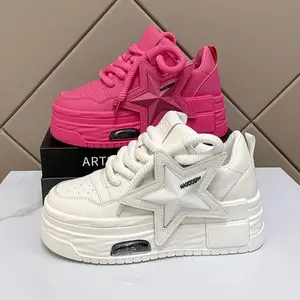 Chunky sneakers — message for color