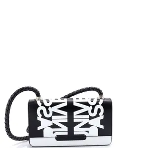 Pre-owned BURBERRY material Messenger Bags Universal Passport Crossbody Bag Printed Leather by Rebag