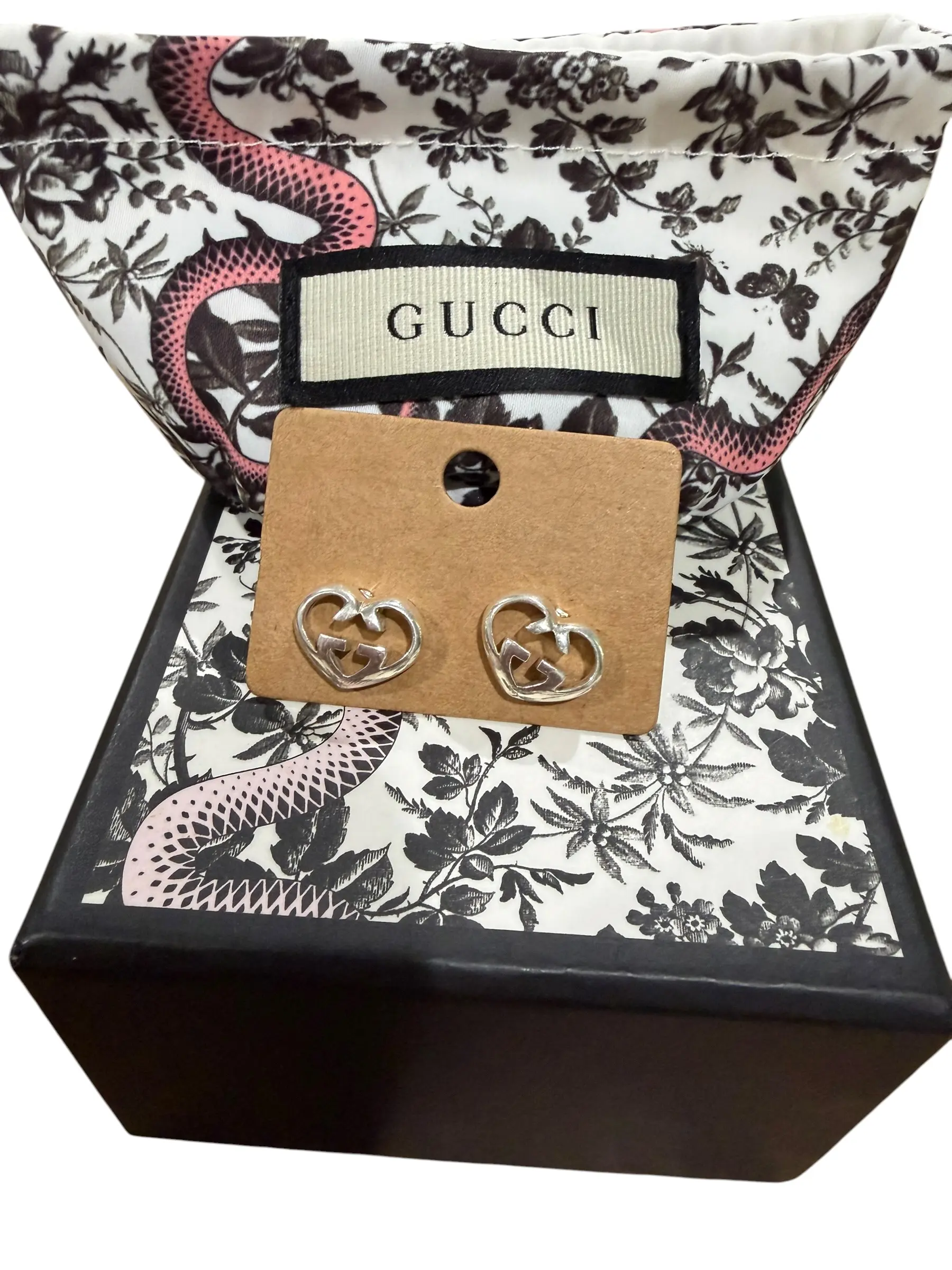Pre-owned Gucci Interlocking GG In Heart Silver Stud Earrings Full Set Perfect for Daily Use