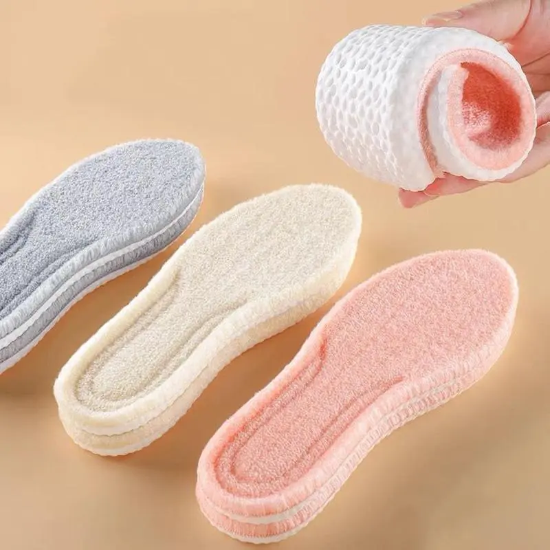 Winter Warm Shoe Insoles, 1 Pair/2 Pairs Thickened Soft Comfortable Thermal Warm Shoe Insoles, Sports Insoles for Men & Women, Sports & Outdoor Accessories, Cushioned soles